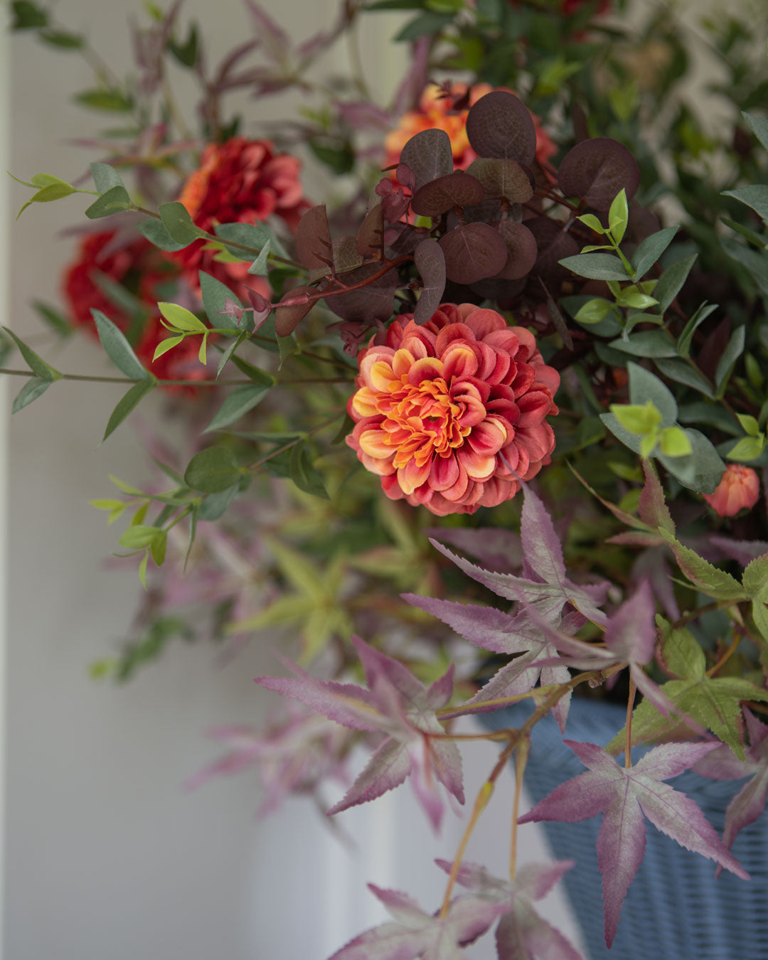 Clarice Orsini MEDICI – Silk Floral Arrangement