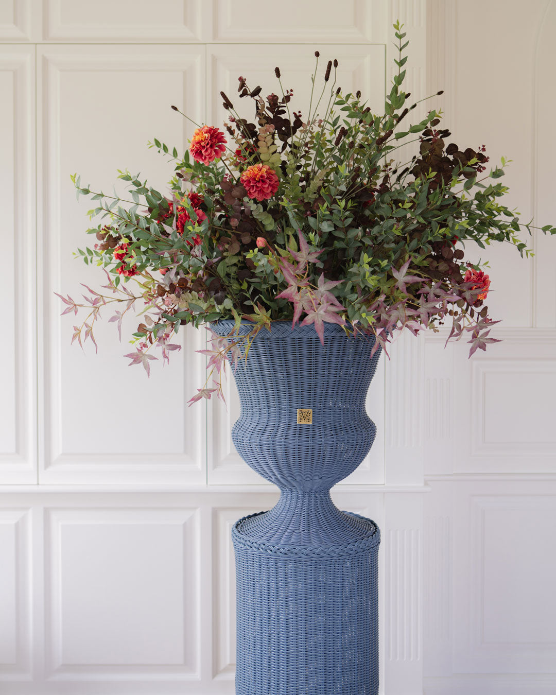 Clarice Orsini MEDICI – Silk Floral Arrangement