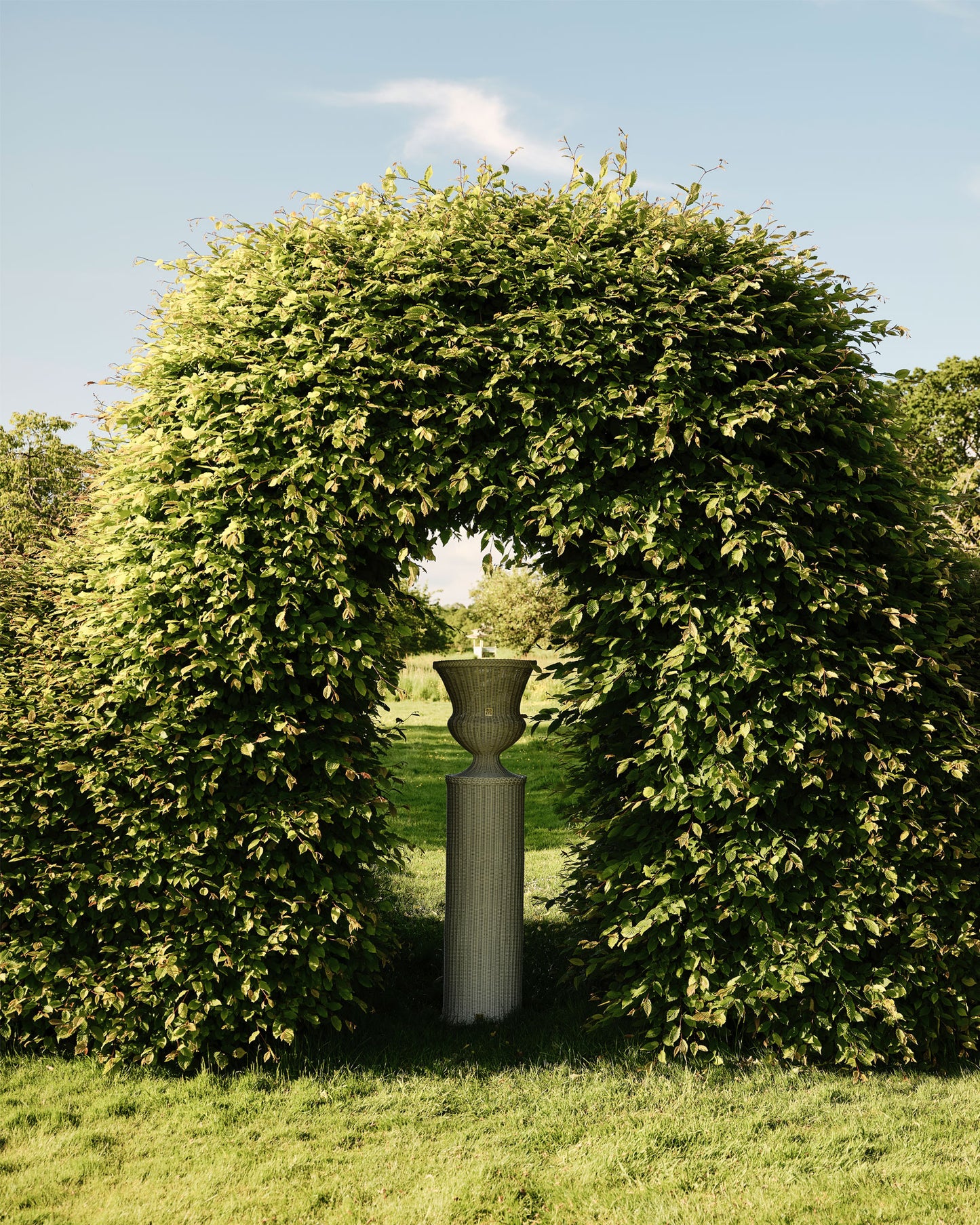 MEDICI Vase on Pedestal, Olive Green