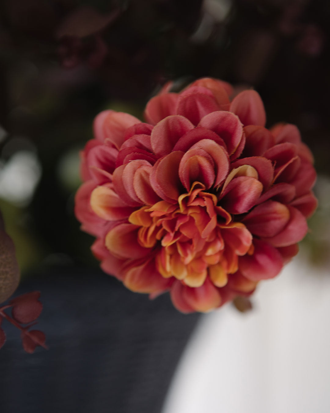 Clarice Orsini MEDICI – Silk Floral Arrangement
